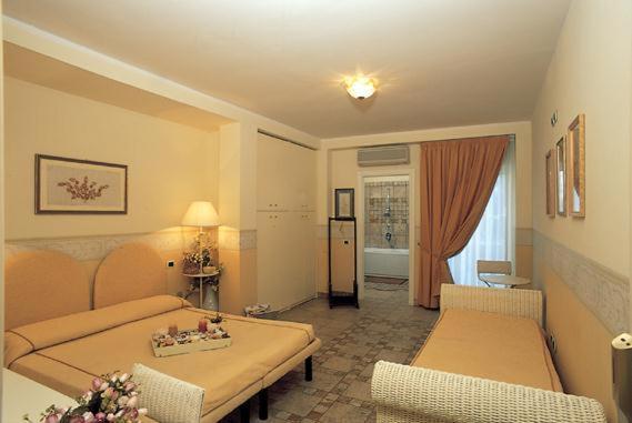 Hotel Marconi San Benedetto del Tronto Exterior foto